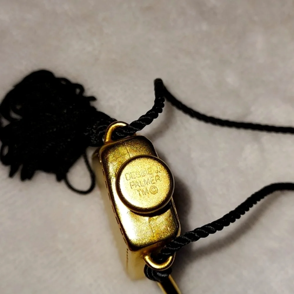 Vintage Debbie J Palmer perfume pendant - Picture 3 of 6